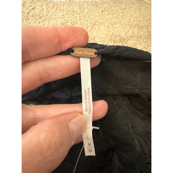 Free People Black Mykonos Textured Tank Top Blouse Size M Sleeveless Boho Chic - Picture 5 of 8